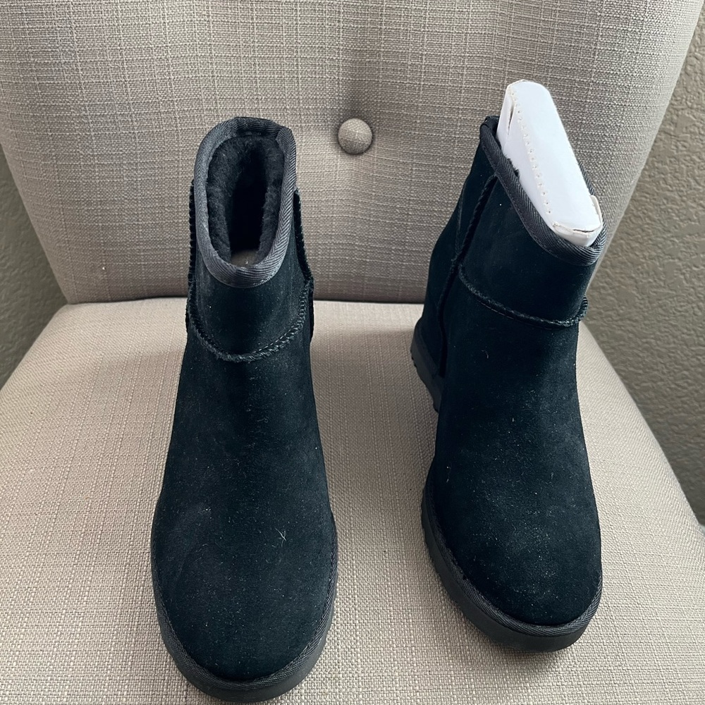 UGG ankle boots. Brand new excellent condition